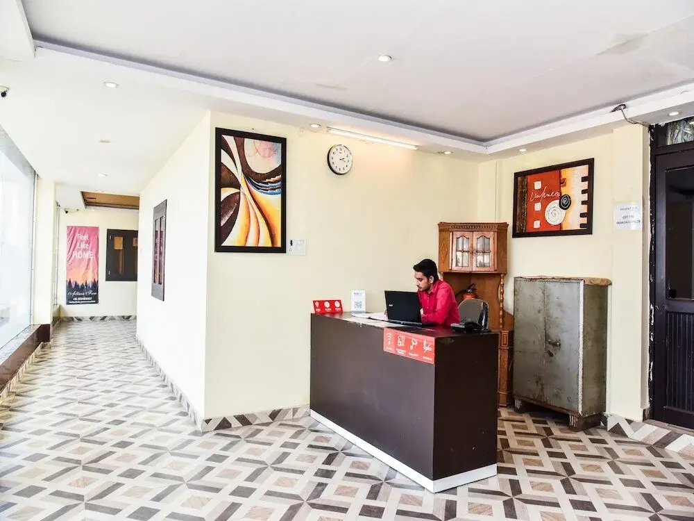 Hotel Ashiana Farm By OYO Rooms