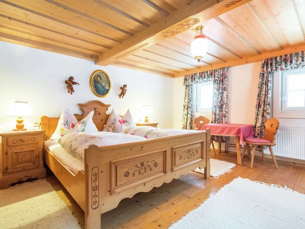 Cozy Villa in Sankt Veit im Pongau near Ski Area