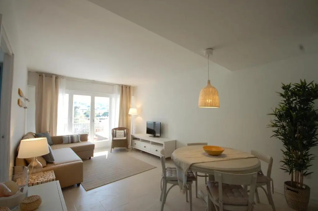 Lets Holidays Carbonera 3 apartment