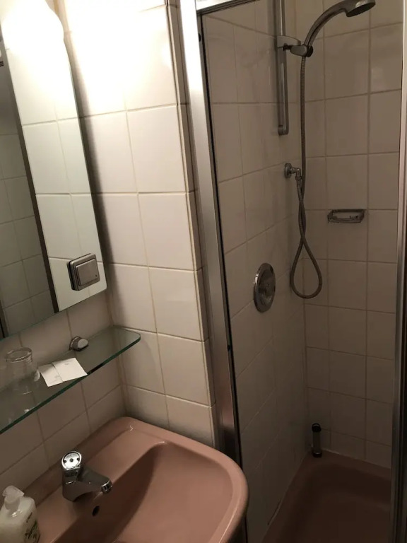 Hotel-Café Kinnel