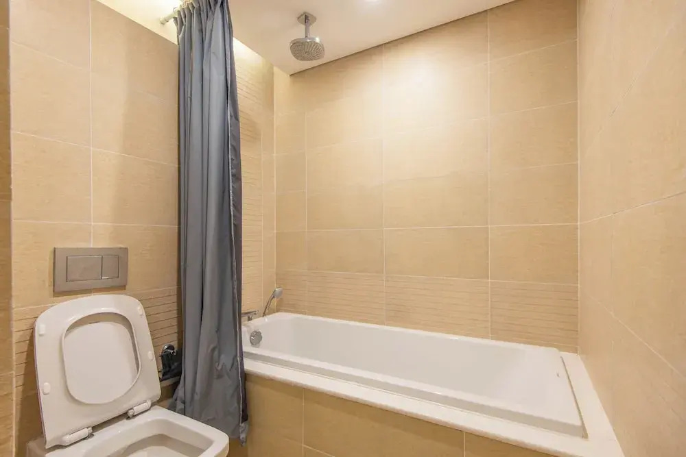 Hi-Home Suites - Vinhomes Metropolis