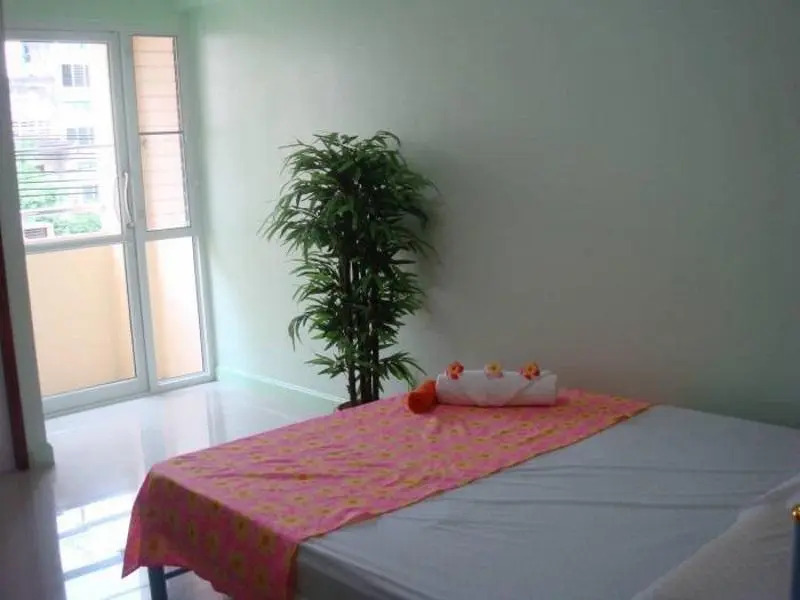 S.n Apartment