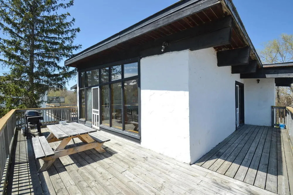 6 Bed Blue Mountain Rental with Hot Tub