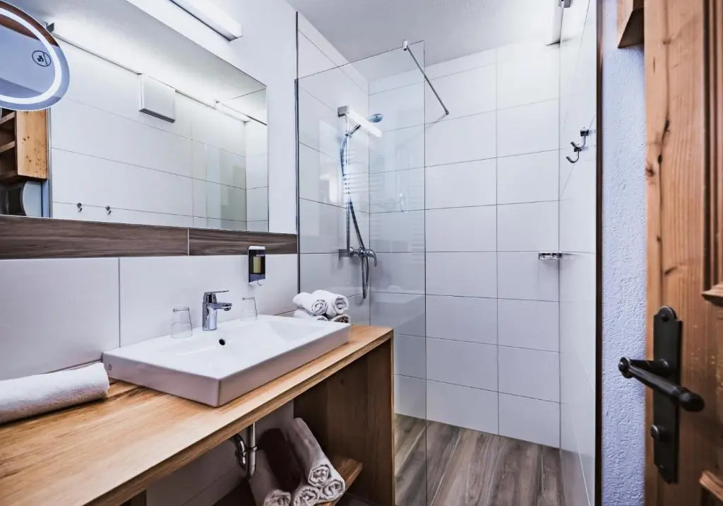 Apartment Margarethenstein with private sauna, including zell am See Kaprun summercard