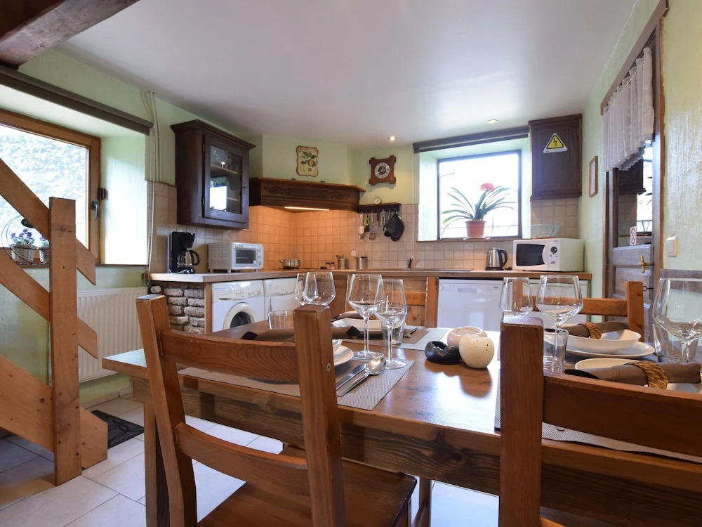 Magnific Holiday Home in Rendeux With Garden