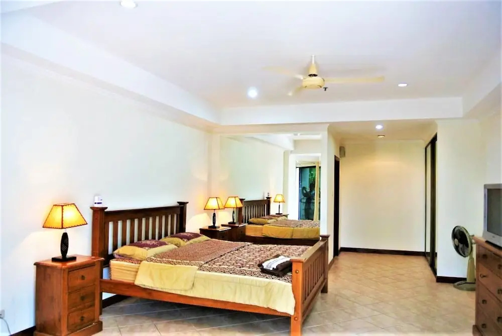 Spacious 1 bedroom at View talay 2 Pattaya