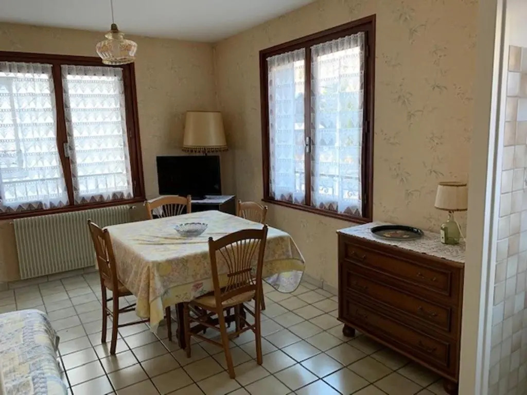 Appartement Mont-Dore, 2 pièces, 4 personnes - FR-1-415-31