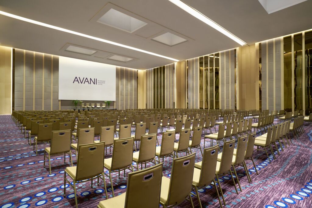 Avani Plus Riverside Bangkok Hotel