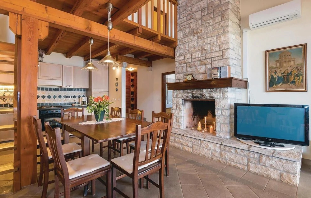 Gorgeous Home In Prigradica With Sauna