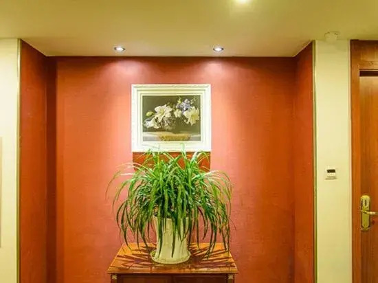Huacheng Express Hotel