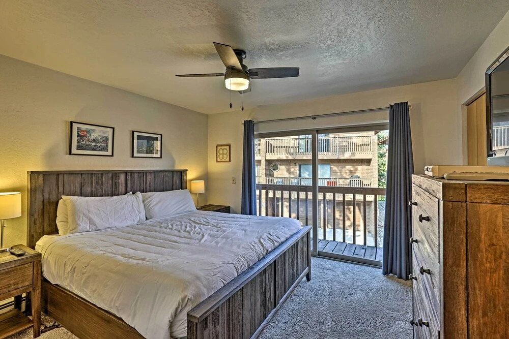 < 2 Mi to Frisco Adventure Park: Cozy Townhome!