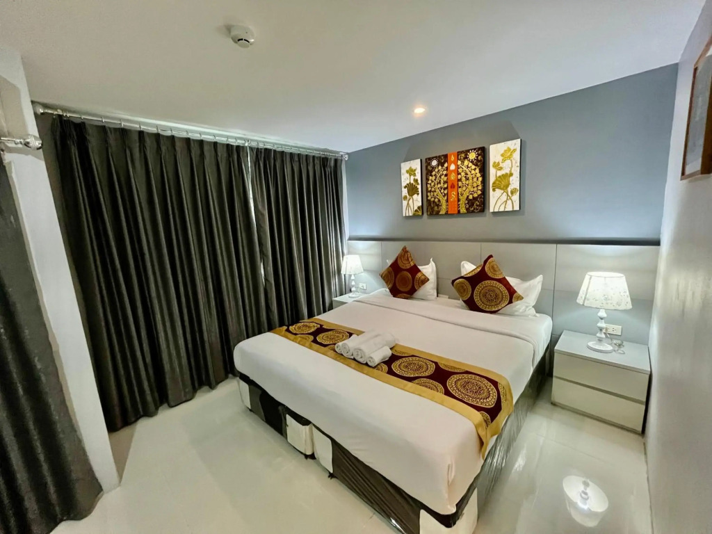 Top High Airport Link Hotel, Bangkok