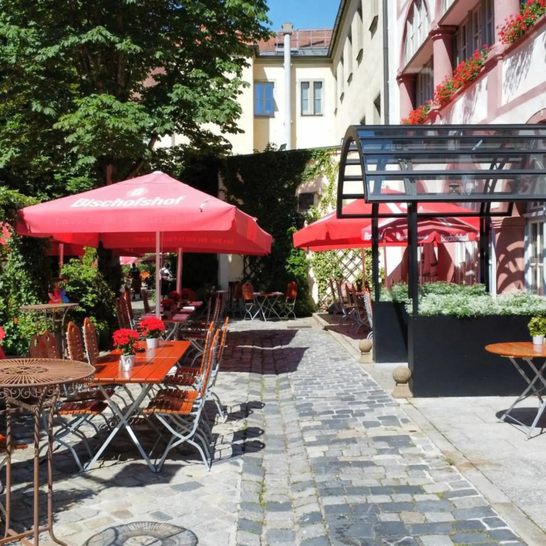 Hotel Bischofshof am Dom