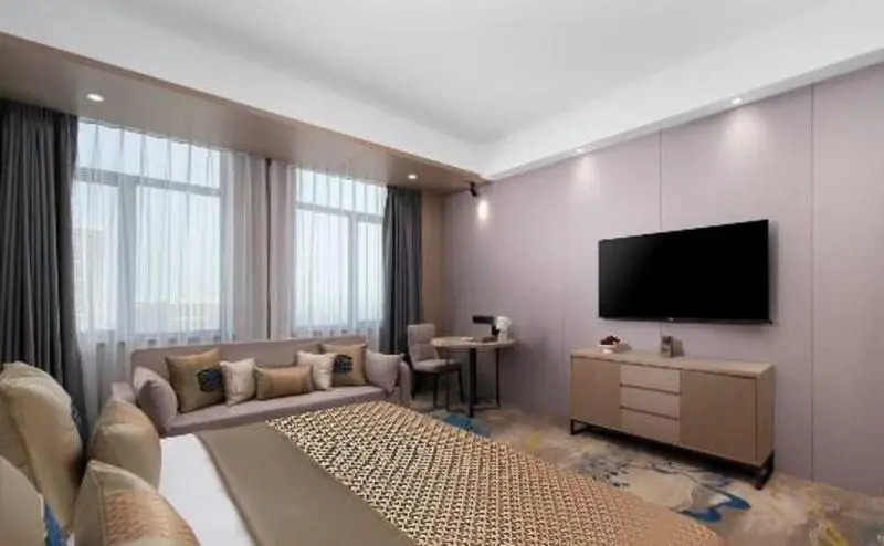 RuiLi Blossom Hotel