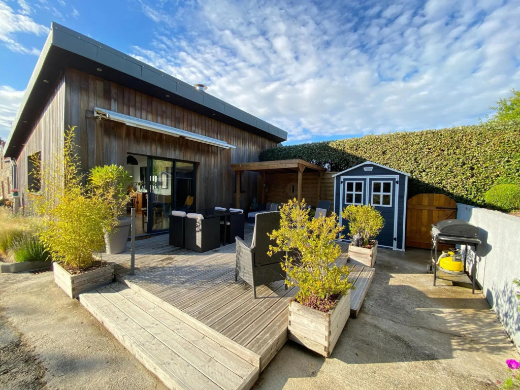 Holiday Home in Normandy Near Sandy Beaches