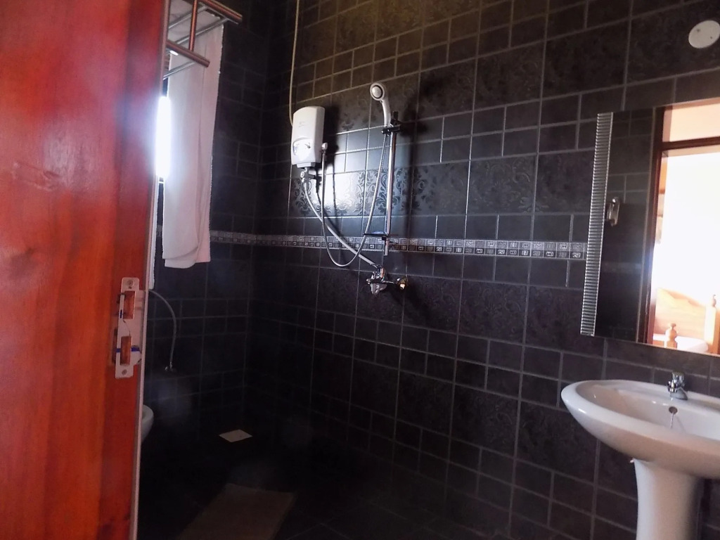Olina Hotel and Apartments Kampala