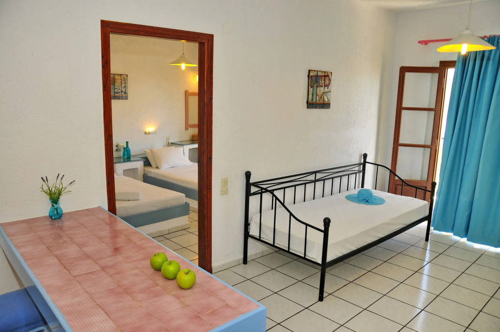 Cleopatra Apartments