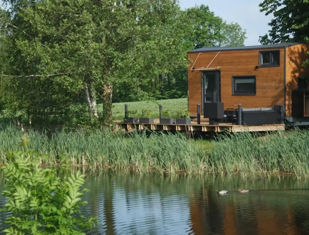 Tiny House in Ruhiger Alleinlage am Naturteich
