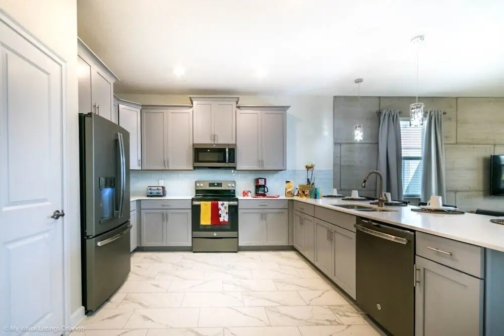 8 Bed 5 Bath & Movie Theater Room Champions Gate 8 Bedroom Villa