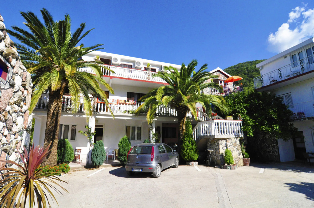 Radonjic Apartments