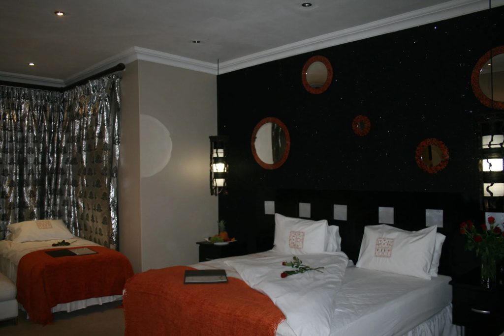 Africa Paradise Airport Boutique Hotel