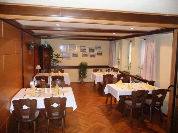 Hotel mit Gasthof zur Post