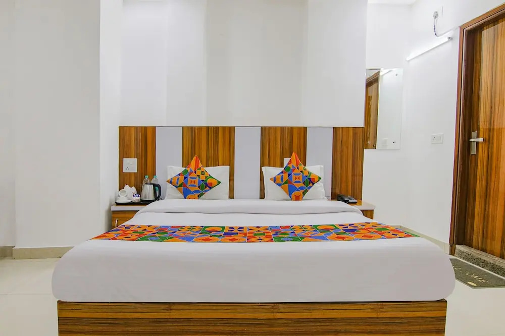 Fabhotel Gp Royal