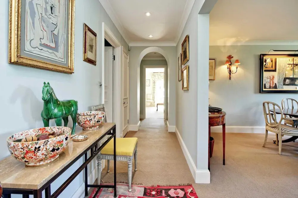 Beautiful & Spacious, 2 Bed in South Kensington