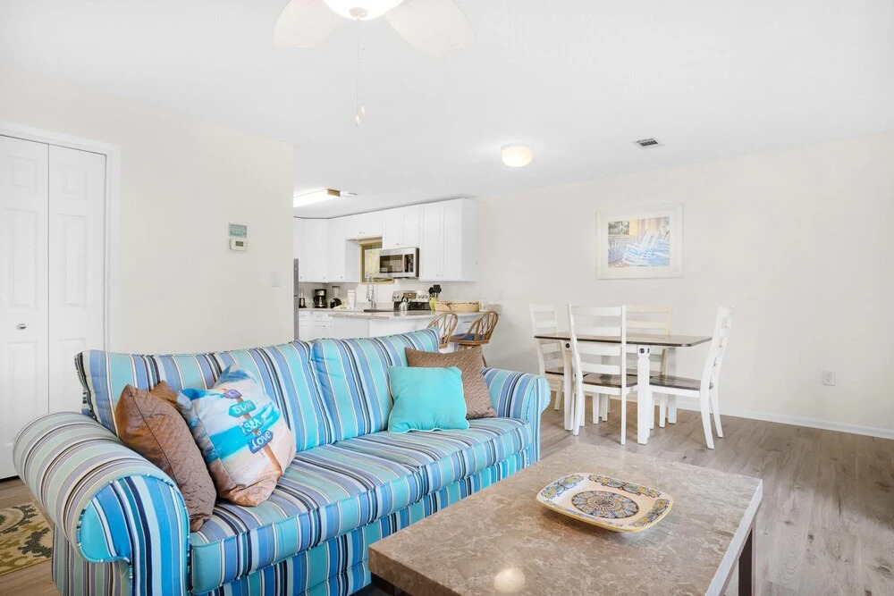 Beachwood Villas 1C