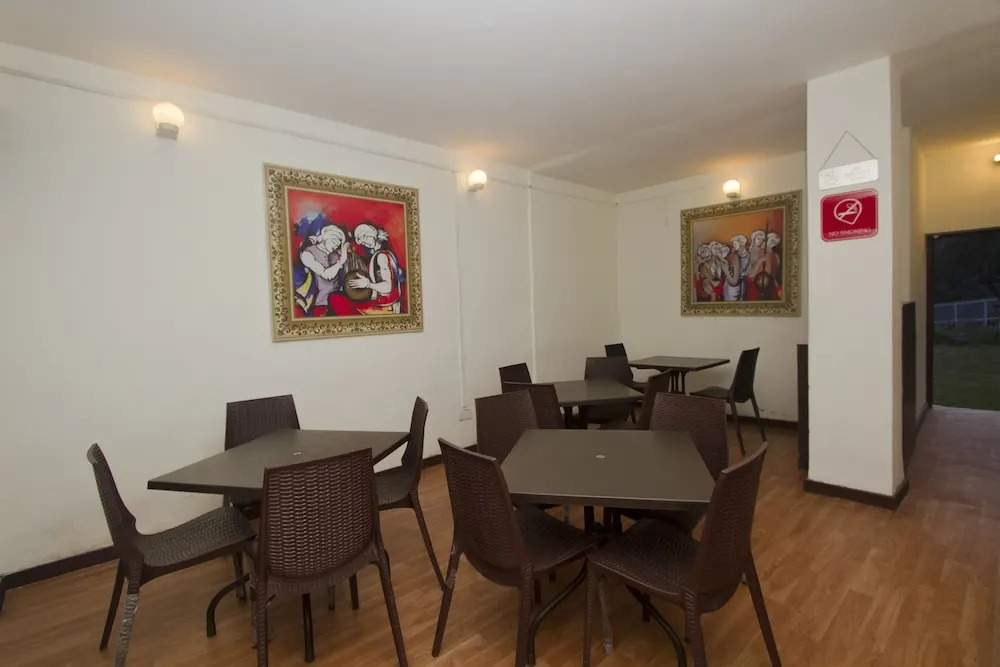 Hotel Him Shakti by OYO Rooms