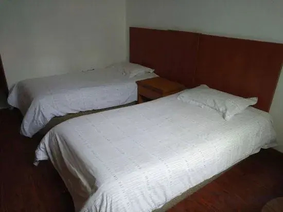 Dongying Hotel