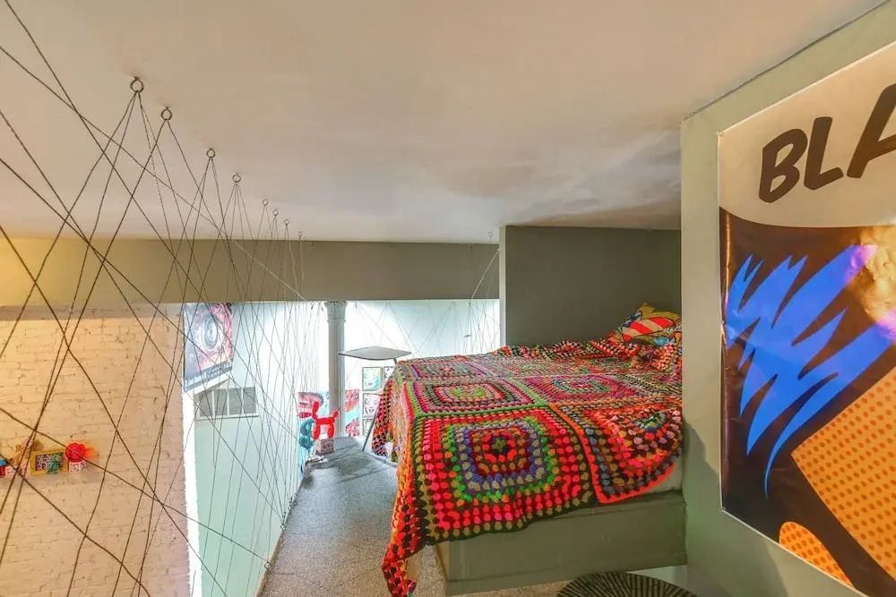 Heart of St Louis! Walkable Soulard Apt w/ Loft