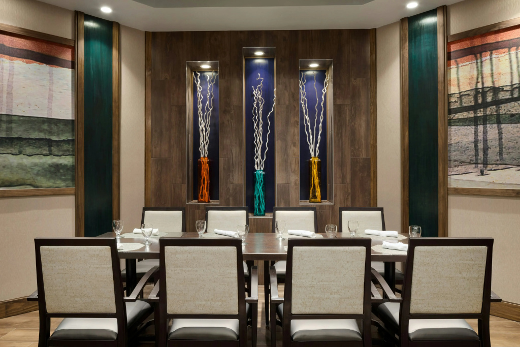 DoubleTree by Hilton Hotel & Executive Meeting Center Somerset