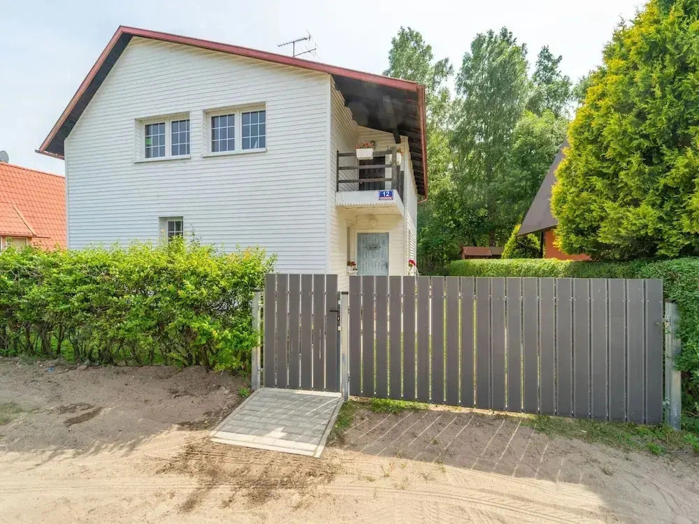 Large Holiday Home With Private Garden