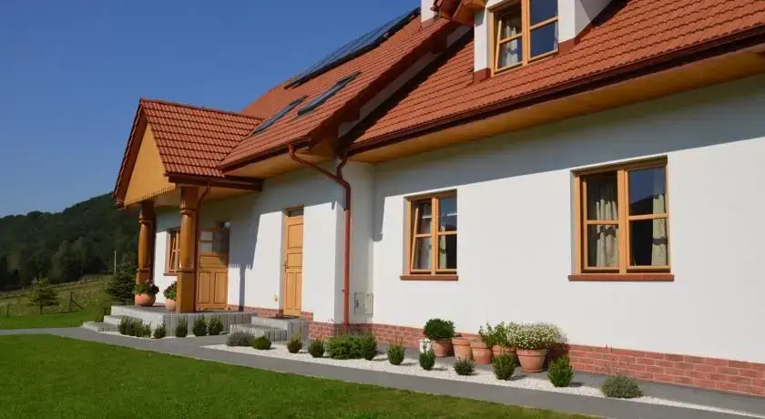 Noclegi "Koniadów"