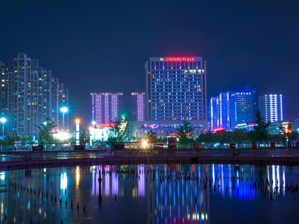 Crowne Plaza Xiangyang by IHG
