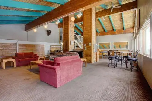 Buffalo Ridge Apartment #104-A