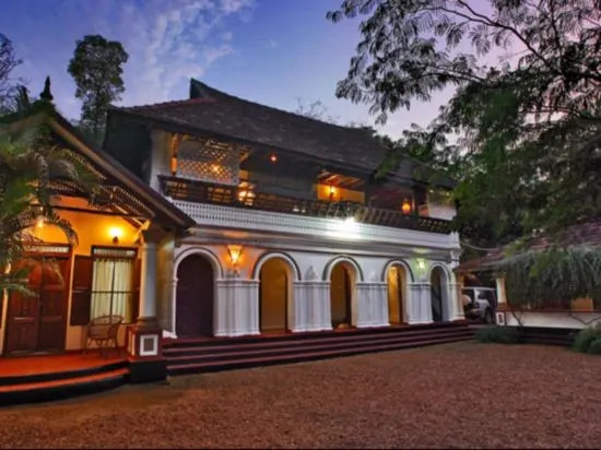 Kumarakom Tharavadu - A Heritage Hotel, Kumarakom By Perfect Stays