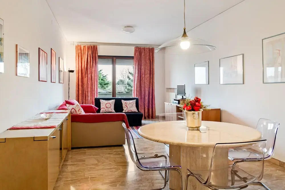 San Carlo Luminous Apartment