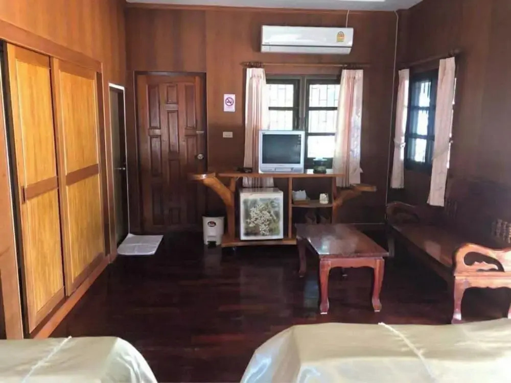Leamsai Beach Resort