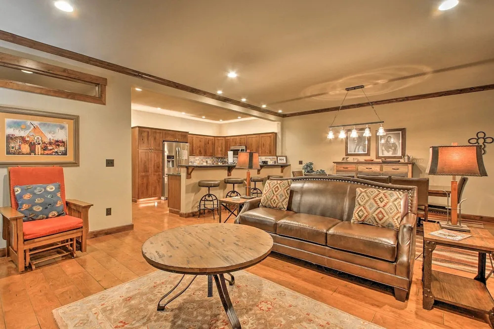 Red Lodge Townhome w/ Private Hot Tub & Mtn Views!