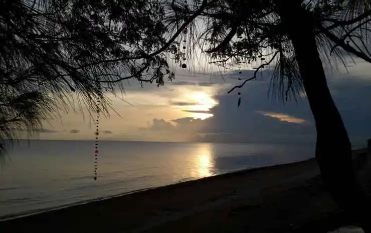 Roong Arun Resort