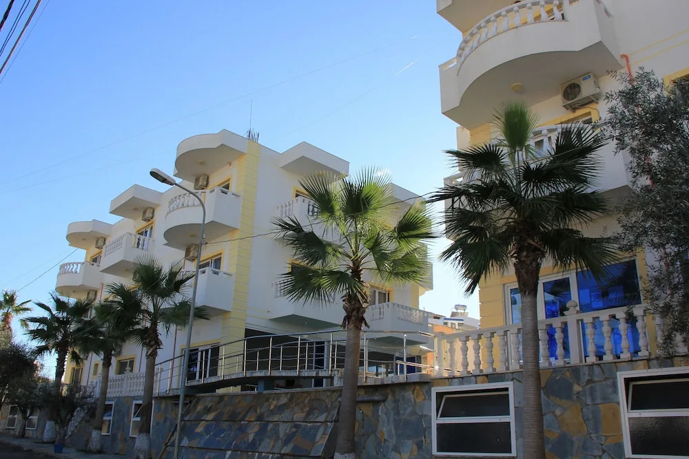Relax Apartments Ksamil