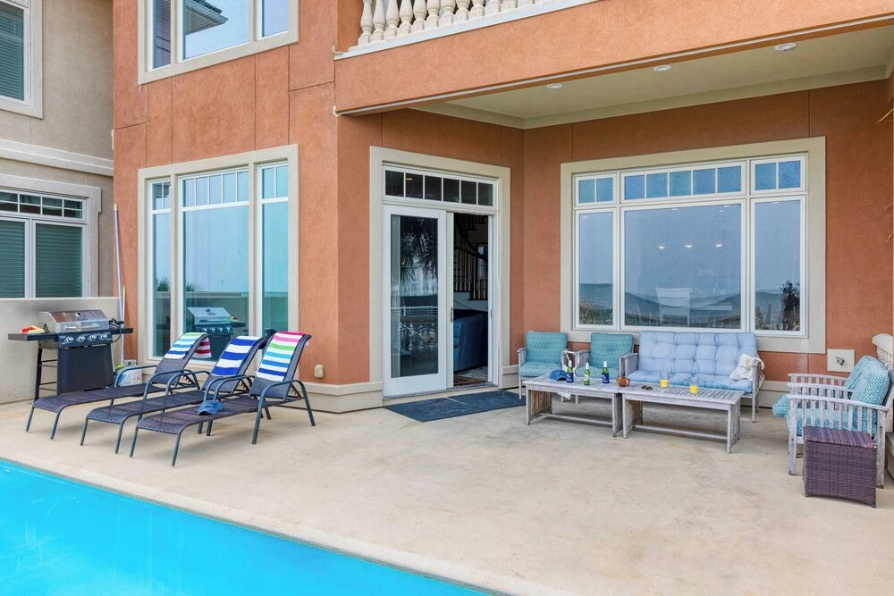 11 Singleton Beach by Avantstay Oceanfront Retreat w/ Private Pool + Boardwalk Near Hilton Head Hotspots