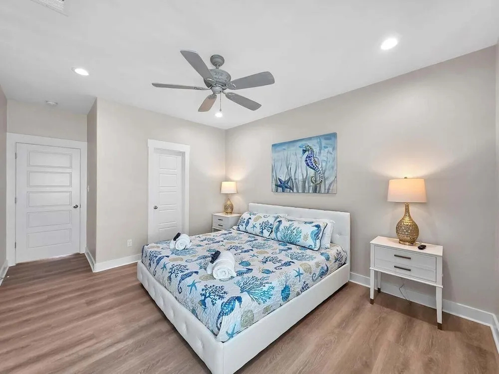Blue Anchor 5 Bedroom Home