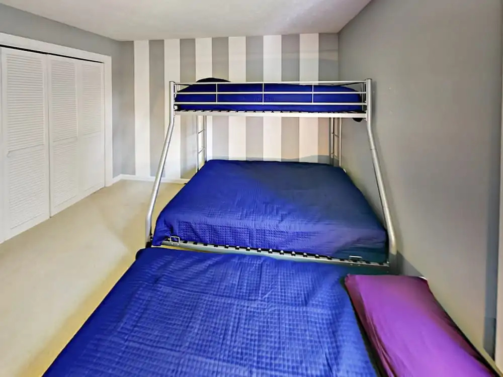 1721 Landing Road Home 3 Bedrooms 2 Bathrooms Home