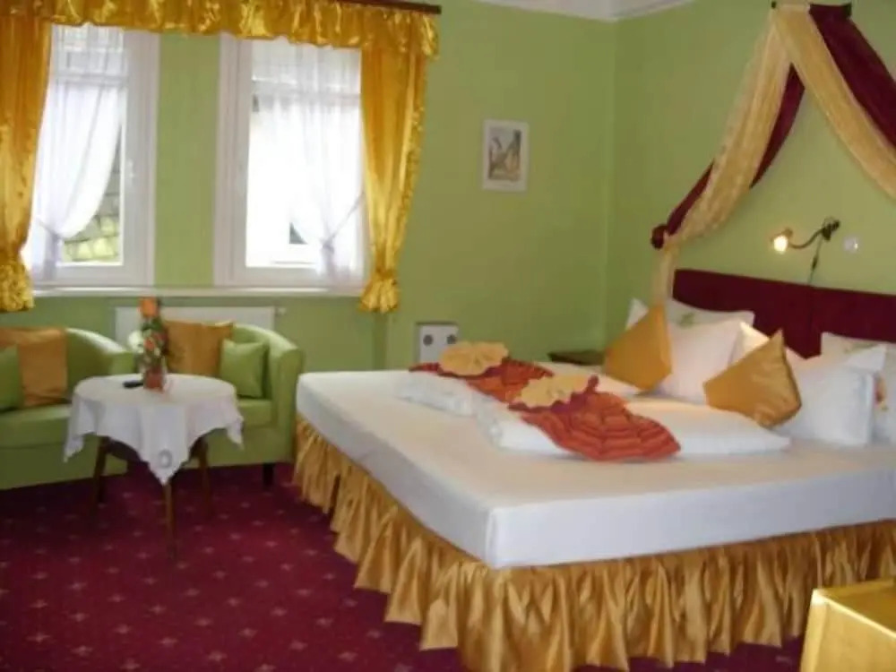 Kranenturm hotel