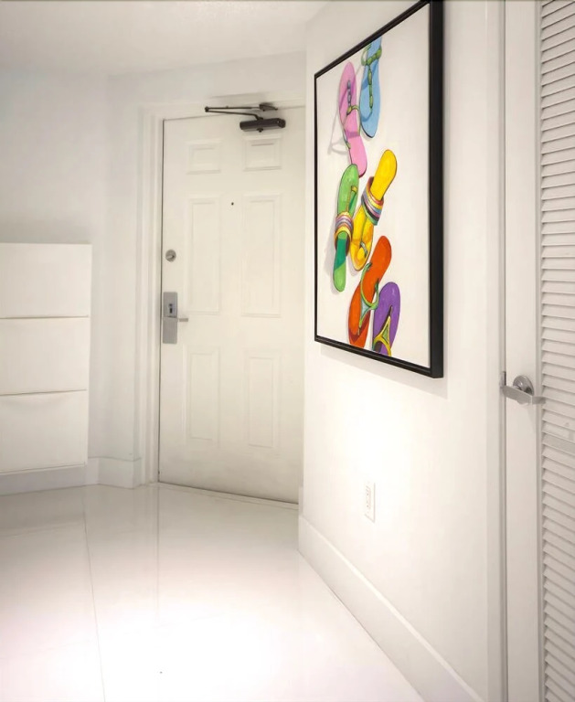 Le Marina Bay 407 by Go Florida Condo, Sunny Isles