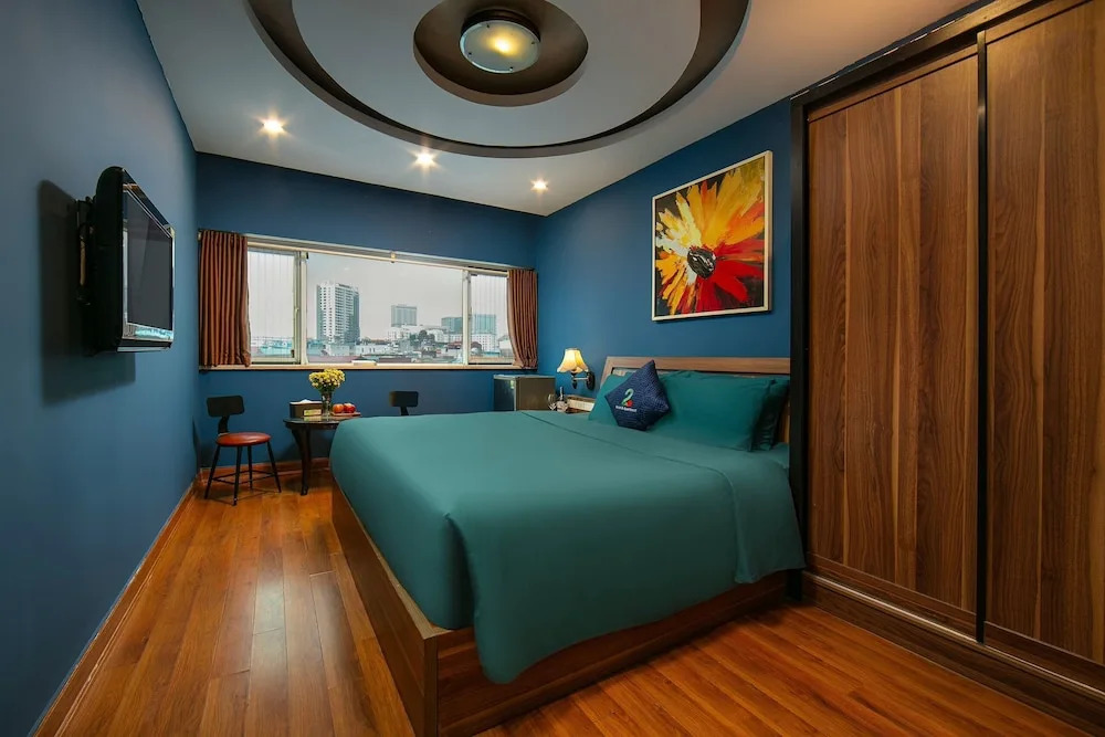Hai Mươi Hotel & Apartment