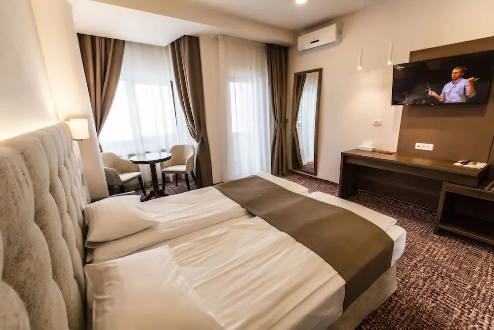 Grand Hotel
